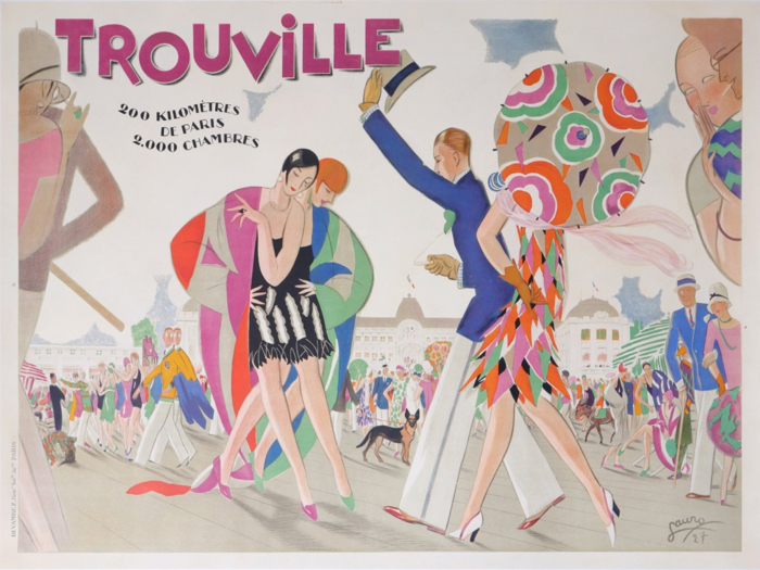 For sale: TROUVILLE 200 KILOMETRE DE PARIS  2000 CHAMBRES