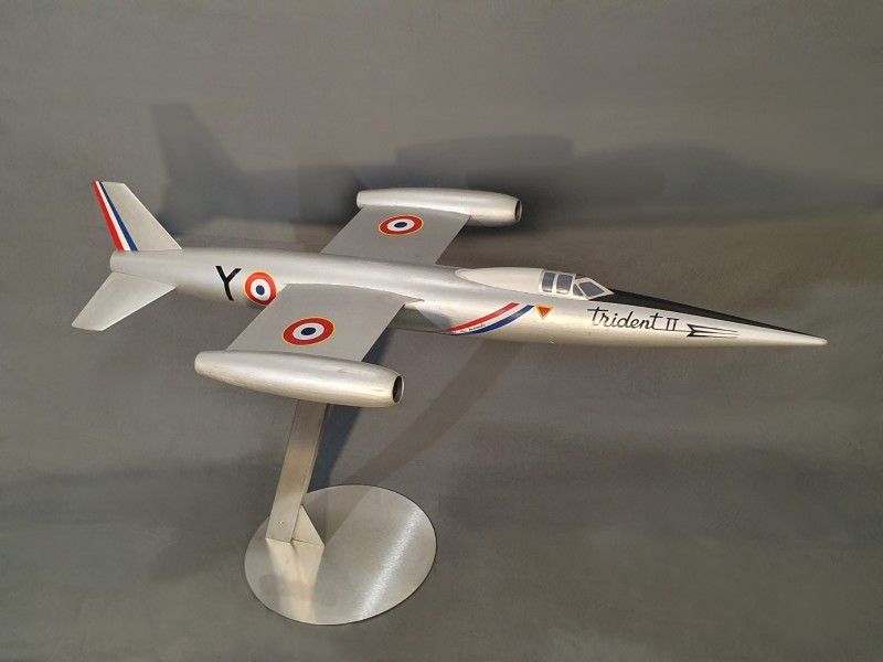 For sale: SO 9050 TRIDENT 2 MAQUETTE DE CONSTRUCTEUR ECHELLE 1/10e