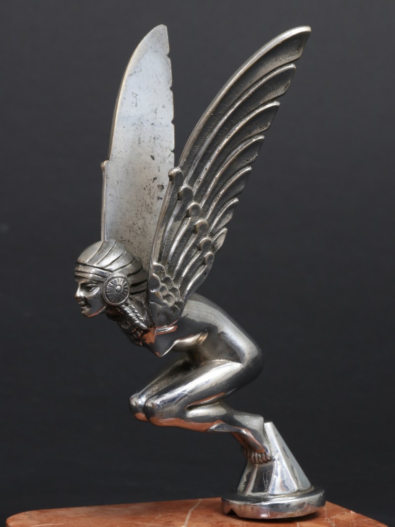 For sale: EGYPTIENNE AILÉE  MASCOTTE ART DECO AUTOMOBILE GRAND MODÈLE