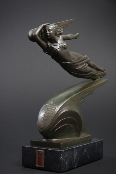 For sale: TROPHEE FIAT MODERNIST 1935