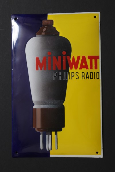 For sale: PHILIPS MINIWATT RADIO