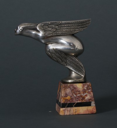 For sale: MASCOTTE AUTOMOBILE MAURICE ALEXANDRE OSMOND FEMME OISEAU